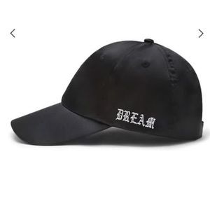 Forever 21 Satin Cap